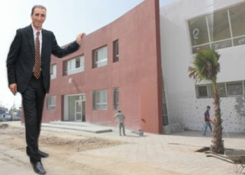 تجميد نشاط تجارة السمك بميناء طانطان………كذبة ابريل