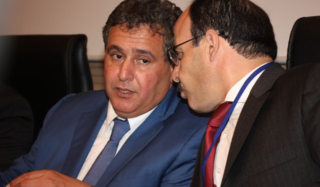 عزيز اخنوش يتاسف لاعتقال موظفي الواجب الوطني،و الياس العمري يقدم استعطافا لجلالة الملك