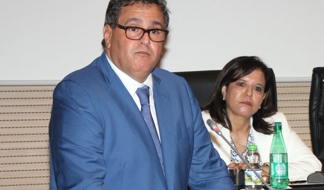 كيف تحول موظفو  وزارة الصيد البحري الى شماعة لتعليق أخطاء المسؤولين السياسيين