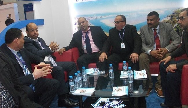 عبد الواحد المستعين يهنئ كمال صبري على تجديد الثقة
