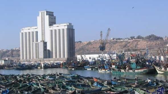 مهنيو الصيد بالجر باسفي يهنؤون يوسف بنجلون