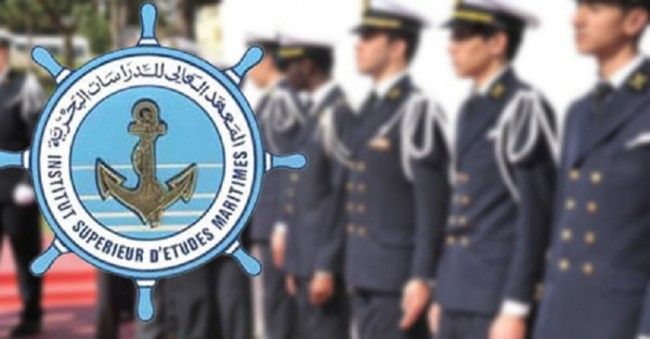 الهشمي الميموني يهنئ محمد بريويك مدير المعهد العالي للدراسات البحرية.