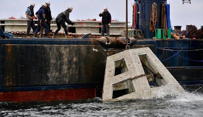 علماء فرنسيون يطلقون تجربة الشعاب الخرسانية العملاقة