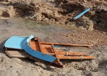 تحطم مركب للصيد بالخيط و هلاك جميع طاقمه شمال طانطان