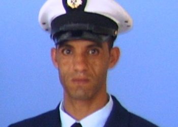 فيديو حفل تكريم المؤطر العسكري لمعهد التكنولوجيا الصيد البحري  من طرف الطلبة