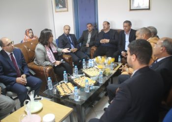 لقاء زكية الدريوش مع رؤساء المجالس المنتخبة بطانطان