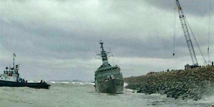 تصادم وحدتين بحريتين قبالة أخفنير، يعزز سجل حوادث البحري بالمغرب.