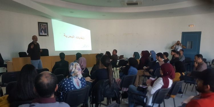 المضيق: لقاء تحسيسي حول اضرار النفايات البلاستيكية على البيئة البحرية