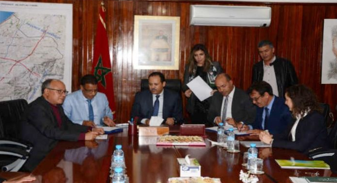 أسفي: توقيع اتفاقیة شراكة في مشروع تدوير المیاه العادمة و استعمالها لأغراض صناعیة