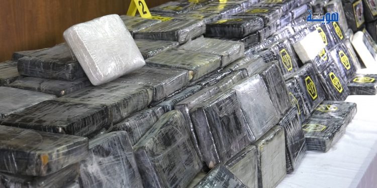 الجديدة: قاضي التحقيق يودع ثلاثة بحارة متورطين في تهريب الكوكيين.