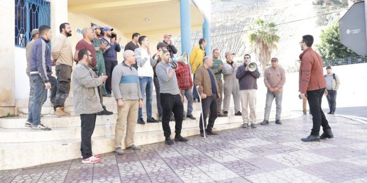 مهنيو وتجار ميناءالحسيمة غاضبون من الوكالة الوطنية للموانئ