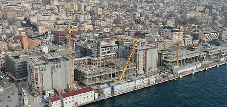 اسطنبول تحتضن أكبر منصة لاستقبال السفن السياحية.