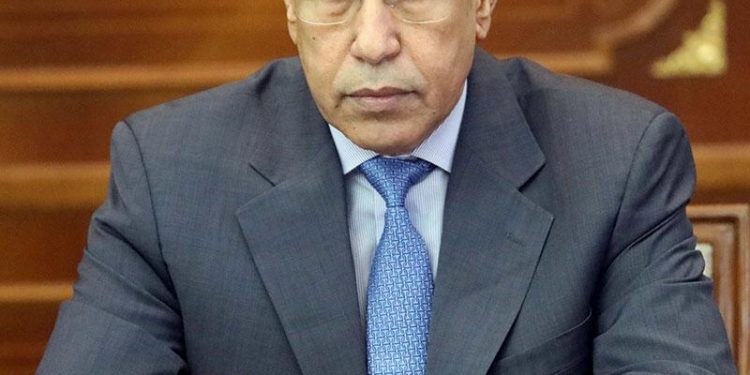 لجنة تفتيش موريتانية تحقق في رخص صيد استفاد منها مسؤولون.