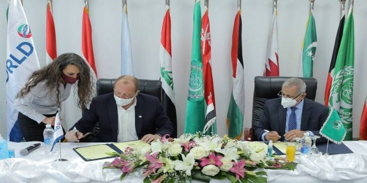 الأكاديمية العربية توقع مذكرة تفاهم مع موانئ دبي العالمية