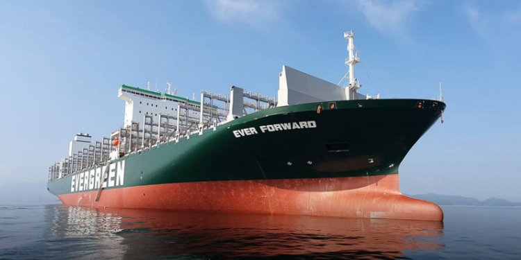 Evergreen تمنح طلب صناعة 20 سفينة حاملة حاويات لكوريا الجنوبية