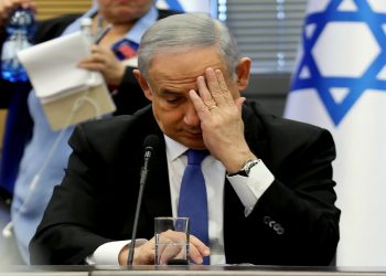 ايطاليا : تضامنا مع الشعب الفلسطيني،عمال ميناء ليفورنو يعطلون شحنة أسلحة  متوجهة لإسرائيل