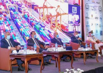 مصر:انطلاق فعاليات المؤتمر الدولي للنقل البحري واللوجستيات( مارلوج )
