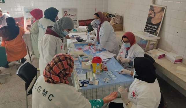 الإتحاد المغربي للشغل يطلق حملة طبية للكشف المبكر عن السرطان بوحدات الصناعات السمكية.