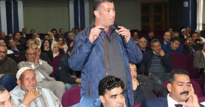 مهنيو النقل يتهمون الحكومة بالتهرب من اعتماد الغازوال المهني على غرار قطاع الصيد البحري،