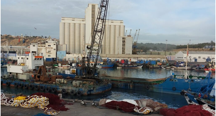 آسفي .. انتهاء أشغال إنتشال متلاشيات الحوض المائي ورفع إحداثيات ميناء الصيد