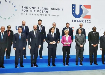 زكية الدريوش ترافق رئيس الحكومة عزيز أخنوش الى قمة Oneocean بفرنسا