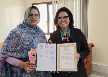 العيون: زكية الدريوش تحل بمندوبية الصيد البحري وسط أجواء احتفائية