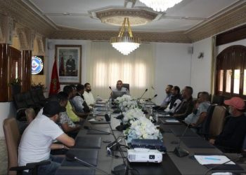 عبد الاله الشايب يقود سفينة البوغاز لربابنة الصيد بالجر غرب المتوسطي