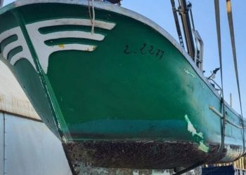 في أقل من شهر، السلطات  الاسبانية تسلم نظيرتها المغربية قارب للصيد مسروق