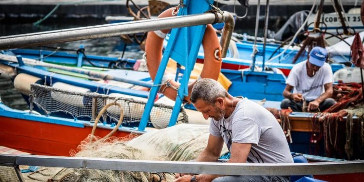 ايطاليا: قطاع الصيد يستفيد من تمويل أوروبي بنحو مليار يورو