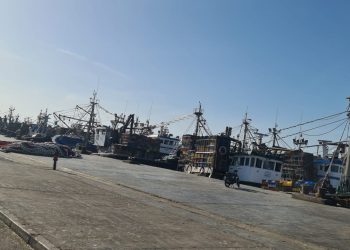 المهدية/القنيطرة: مراكب الصيد بالجر و صيد السمك السطحي تعلنان توقفا اضراريا بسبب ارتفاع اسعار المحروقات