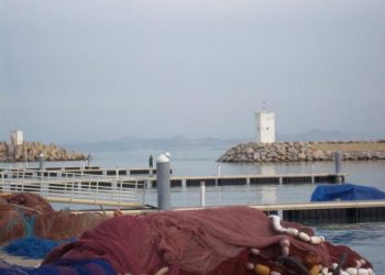 مهنيو الصيد براس كبدانة التابعة للدائرة البحرية للناظور يعلنون التوقف