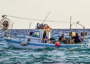 التغيرات المناخية تدفع البرلمان الإسباني لتعديل قانون الصيد البحري