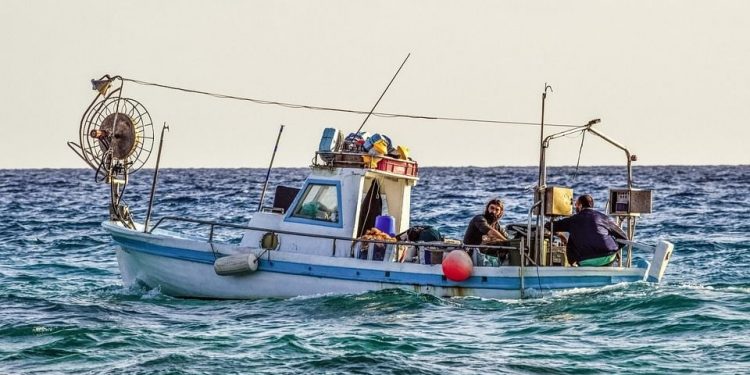 التغيرات المناخية تدفع البرلمان الإسباني لتعديل قانون الصيد البحري