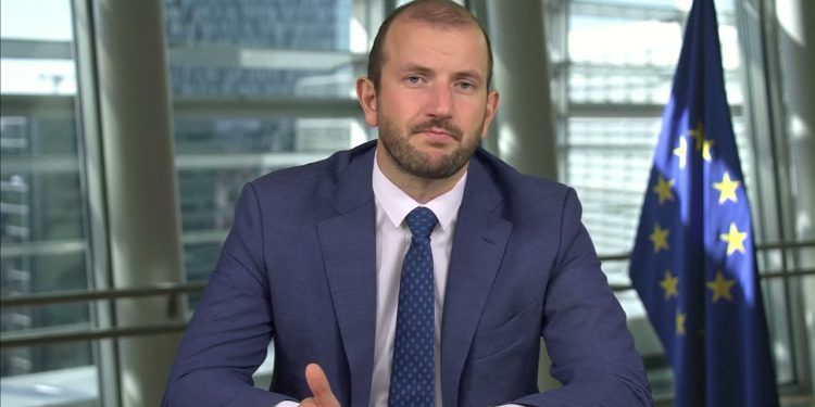 المفوض الأوروبي للصيد البحري: انتهاء صلاحية بروتوكول الصيد “حالة مؤسفة”