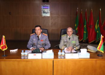 مباشرة بعد وصول الفريق أول محمد بريظ الى موريتانيا،نواكشوط تحظر الصيد بمياه الكويرة.