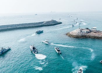 شركة ايرانية تطور نظاما  للتحكم في حركة الملاحة البحرية.