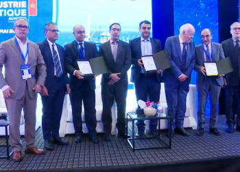“مؤسسة المغرب الأزرق” تتوج بجائزة الاستدامة