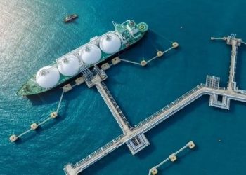 المغرب يطرح مناقصة لبناء محطة عائمة للغاز الطبيعي المسال بميناء الناظور غرب المتوسطي