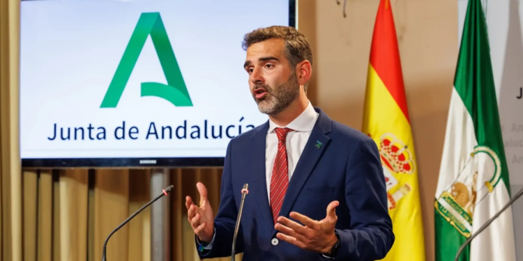 حكومة الاندلس تطالب بفتح مفاوضات مع المغرب لإنقاذ قطاع الصيد الأندلسي