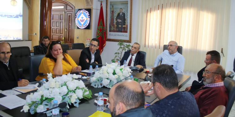 غرفة الصيد البحري المتوسطية تبحث عن بدائل للخروج من الأزمة و تجاوز الكارثة