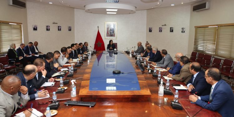 الدريوش تؤكد على دعم المناديب و تعزيز دور المصالح الخارجية لقطاع الصيد البحري