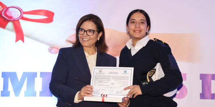 الدريوش تترأس مراسيم حفل تخرج فوج جديد من الأطر العليا في الصيد البحري