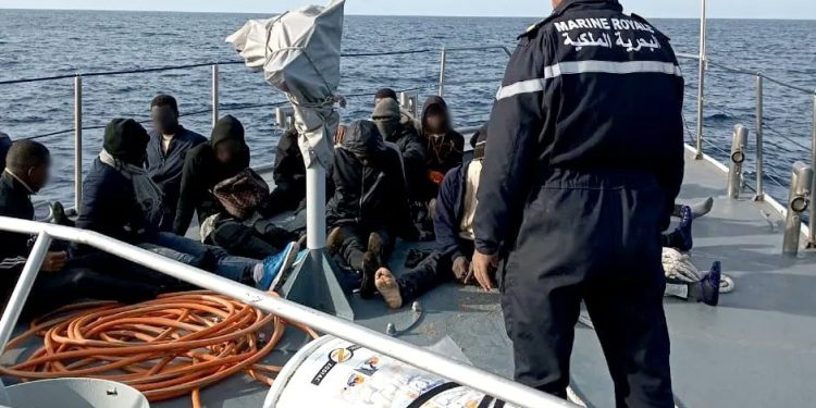 طانطان.. البحرية الملكية تتدخل لإنقاذ 41 مرشحا للهجرة غير النظامية