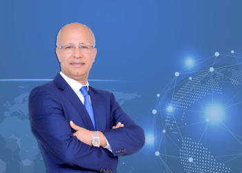 نور الدين العماري: قامة بارزة في سماء التحكيم البحري المغربي