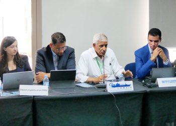 الكونفدرالية المغربية لأرباب سفن ومعامل الصيد السطحي تدعم جهود ” COMHAFAT ” لمكافحة الصيد غير القانوني عبر اتفاقية PSMA