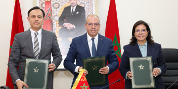 توقيع الاتفاقية الخاصة بتنفيذ العقد-البرنامج لتطوير التكوين بالتدرج في قطاع الصيد البحري