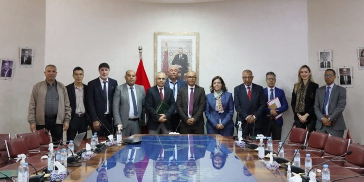 جامعة موظفي غرف الصيد البحري تجالس كاتبة الدولة في الصيد البحري