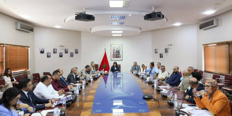 سوس-ماسة تعزز موقعها في تربية الأحياء المائية.. اجتماع بالرباط يرسم خارطة طريق لتسريع الاستثمار ومواكبة المهنيين