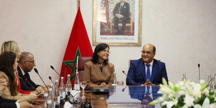 تسليم السلط بقطاع الصيد البحري.. أحمد المهدي المزواري يتعهد بمواصلة الأوراش والبناء على المكتسبات