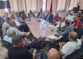 حين يحلّ المساء في ميناء آسفي.. قوارب الصيد التقليدي تعود والسوق يفتح أبوابه للمزاد